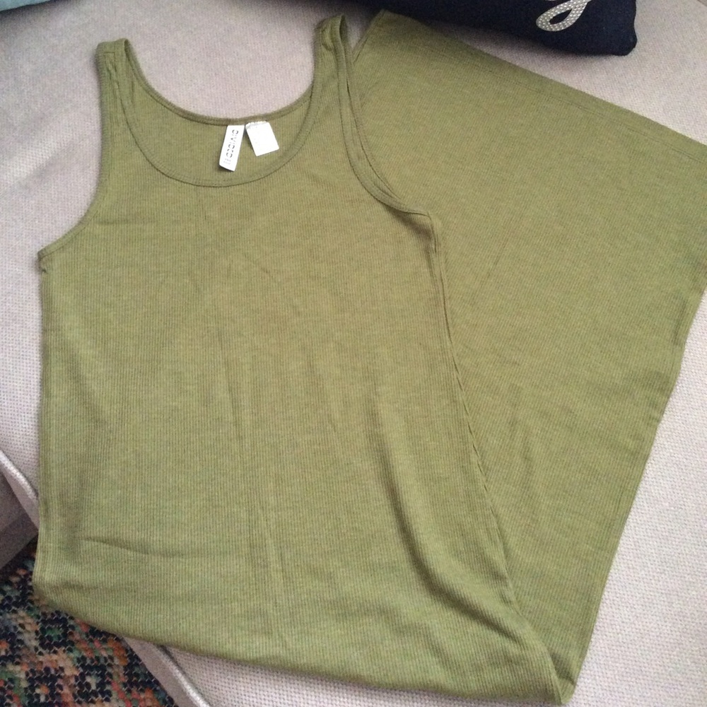 Cute tank dress!
